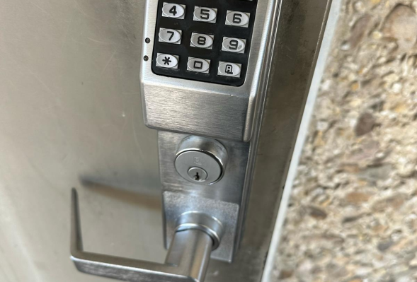 All in 1 Locksmith High security lock installation