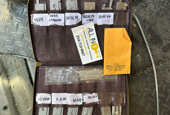 All in 1 Locksmith more lock-picking tools